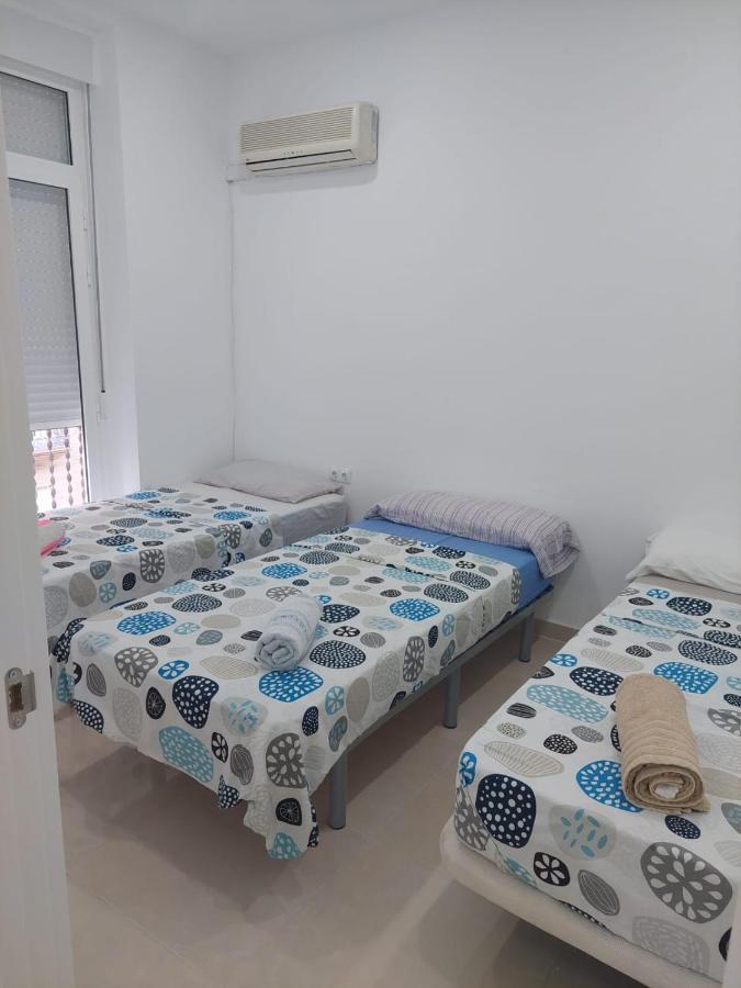 White House Apartment Alicante Room photo